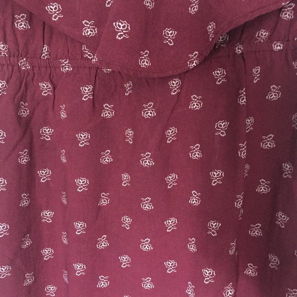 Old Navy Burgundy Dress with white Rose Pattern - Picture 4 of 4